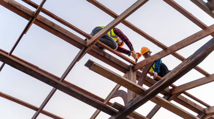 Expert new roof installation services in Santa Isabel, PR